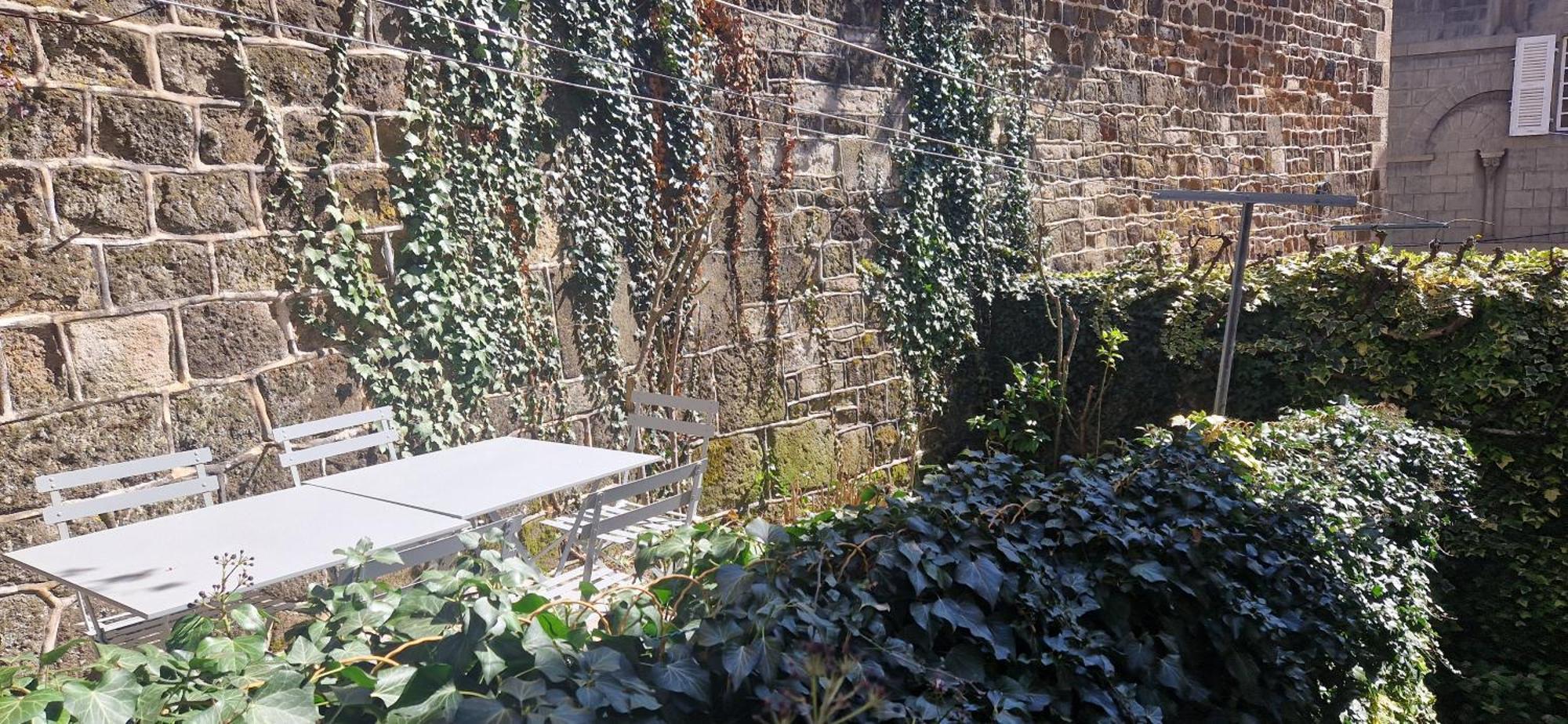 Appartement 120 M² Duplex Coeur Historique Au Calme Le Puy-en-Velay المظهر الخارجي الصورة