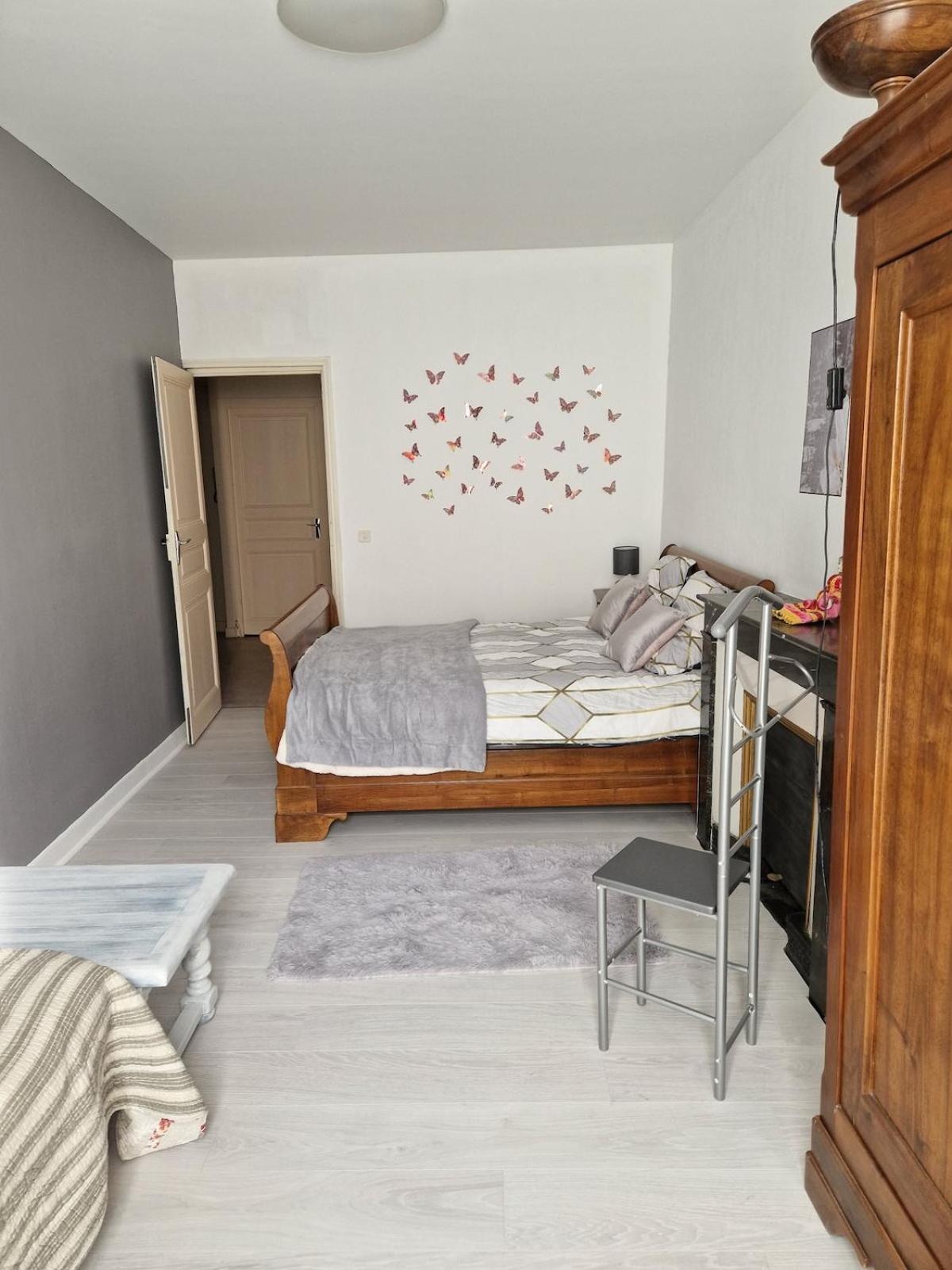 Appartement 120 M² Duplex Coeur Historique Au Calme Le Puy-en-Velay المظهر الخارجي الصورة